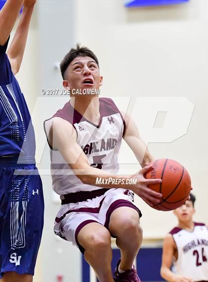 Thumbnail 2 in Smithson Valley vs Highlands (SAISD Invitational) photogallery.