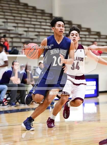 Thumbnail 1 in Smithson Valley vs Highlands (SAISD Invitational) photogallery.