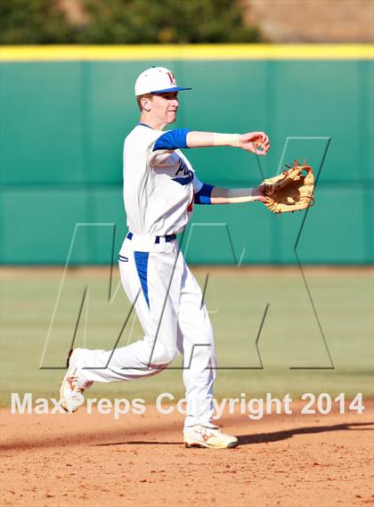 Thumbnail 2 in Parkview vs. Venice (National High School Invitational) photogallery.