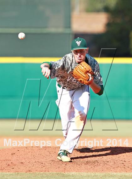 Thumbnail 1 in Parkview vs. Venice (National High School Invitational) photogallery.