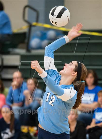 Thumbnail 3 in Medfield vs Central Catholic (Showcase of Champions Holyoke) photogallery.