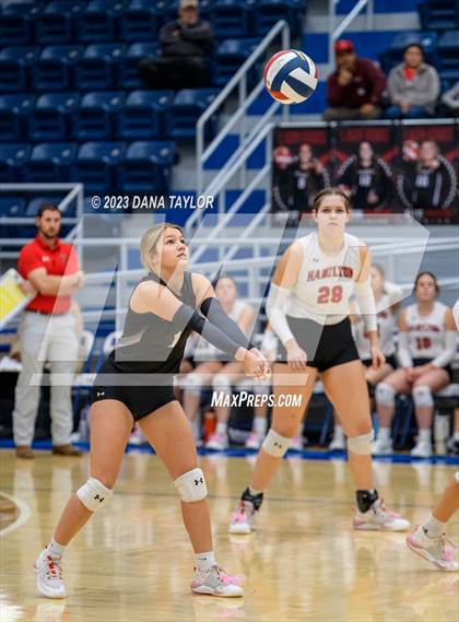 Thumbnail 1 in Hamilton vs. Olney (UIL 2A Region 1 Bi-District Championship) photogallery.