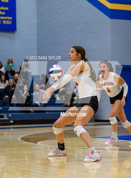 Thumbnail 2 in Hamilton vs. Olney (UIL 2A Region 1 Bi-District Championship) photogallery.