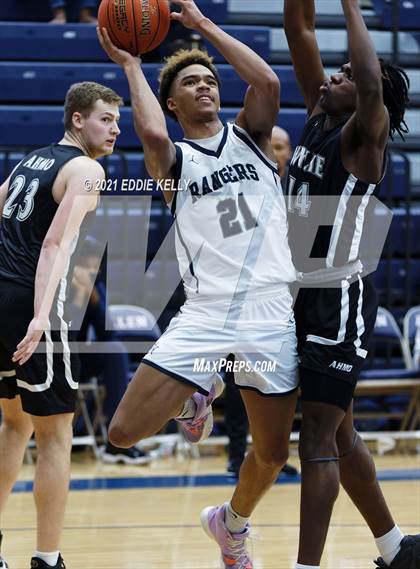 Thumbnail 1 in Lone Star vs Wylie (In-N-Out Tournament) photogallery.