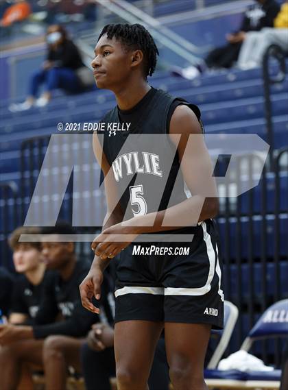 Thumbnail 2 in Lone Star vs Wylie (In-N-Out Tournament) photogallery.