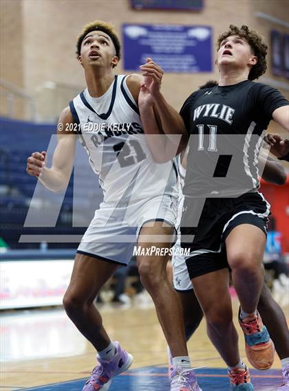 Thumbnail 1 in Lone Star vs Wylie (In-N-Out Tournament) photogallery.
