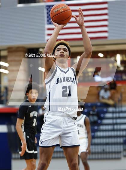 Thumbnail 2 in Lone Star vs Wylie (In-N-Out Tournament) photogallery.