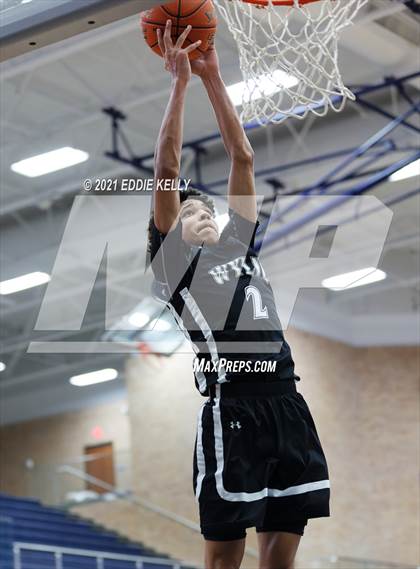 Thumbnail 3 in Lone Star vs Wylie (In-N-Out Tournament) photogallery.
