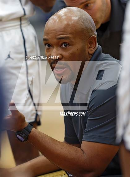 Thumbnail 2 in Lone Star vs Wylie (In-N-Out Tournament) photogallery.