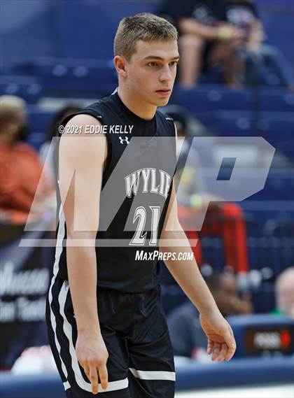 Thumbnail 2 in Lone Star vs Wylie (In-N-Out Tournament) photogallery.