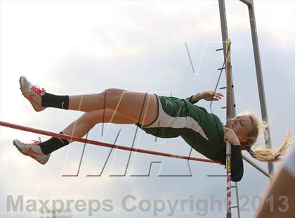 Thumbnail 2 in Cougar Invitational  photogallery.
