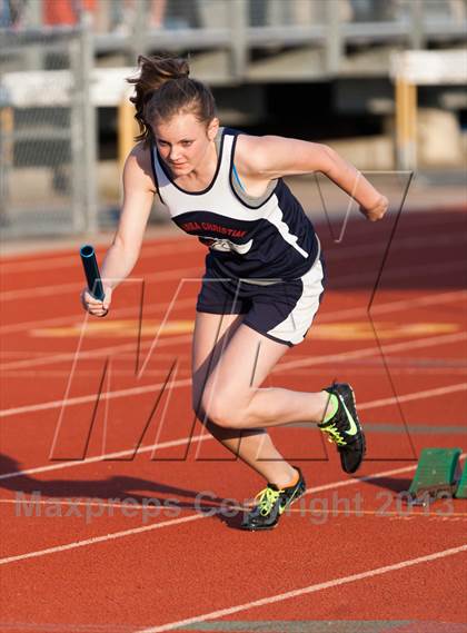 Thumbnail 2 in Cougar Invitational  photogallery.