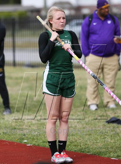 Thumbnail 3 in Cougar Invitational  photogallery.