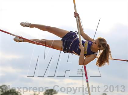 Thumbnail 2 in Cougar Invitational  photogallery.