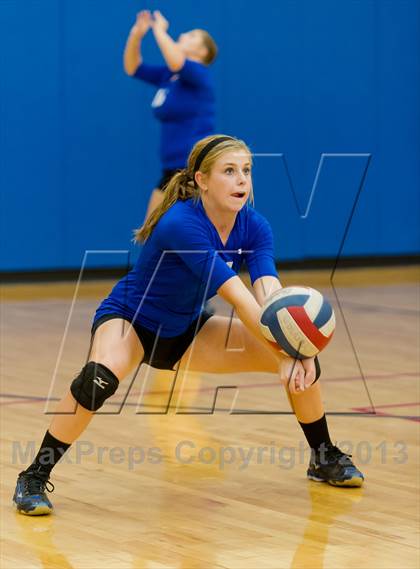 Thumbnail 1 in La Vernia @ Brennan photogallery.