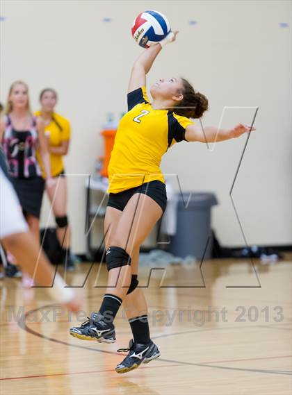 Thumbnail 2 in La Vernia @ Brennan photogallery.