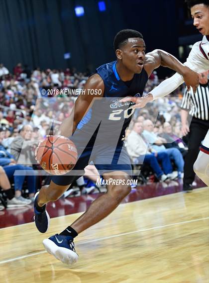 Thumbnail 2 in Tompkins vs. Allen (UIL 6A Final) photogallery.