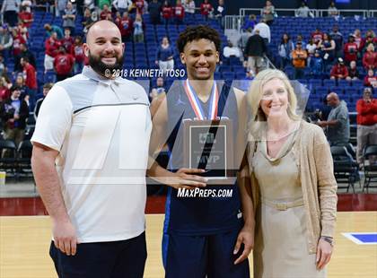 Thumbnail 2 in Tompkins vs. Allen (UIL 6A Final) photogallery.