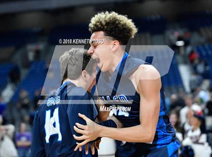 Thumbnail 2 in Tompkins vs. Allen (UIL 6A Final) photogallery.