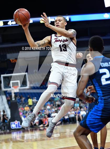 Thumbnail 1 in Tompkins vs. Allen (UIL 6A Final) photogallery.