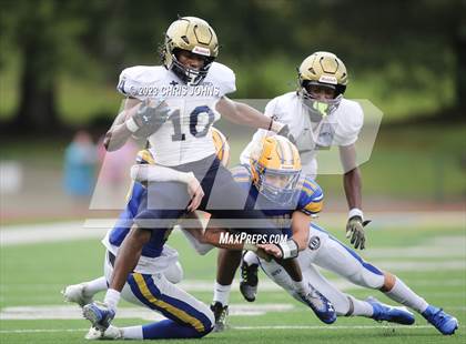 Thumbnail 2 in Althoff Catholic @ Burroughs photogallery.