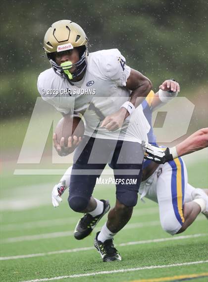 Thumbnail 2 in Althoff Catholic @ Burroughs photogallery.