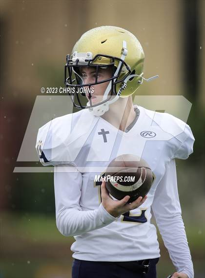 Thumbnail 1 in Althoff Catholic @ Burroughs photogallery.