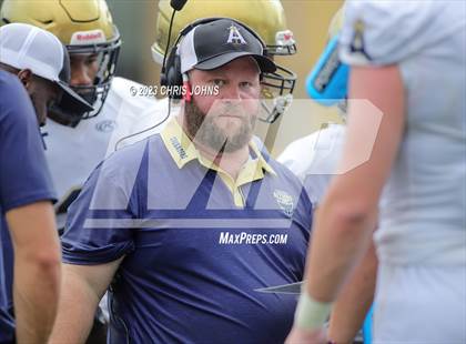 Thumbnail 2 in Althoff Catholic @ Burroughs photogallery.