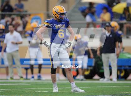 Thumbnail 3 in Althoff Catholic @ Burroughs photogallery.