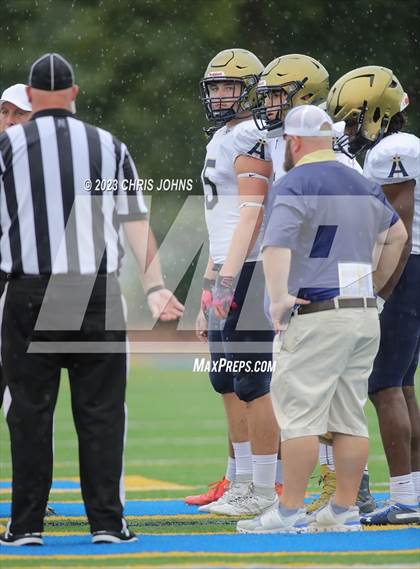 Thumbnail 1 in Althoff Catholic @ Burroughs photogallery.
