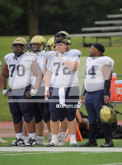 Thumbnail 2 in Althoff Catholic @ Burroughs photogallery.
