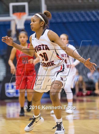 Thumbnail 2 in Vista Ridge vs. Liberty (UIL 5A Semifinal) photogallery.