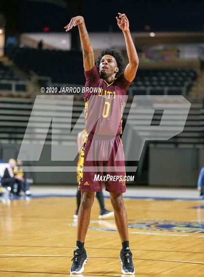 Thumbnail 2 in Beaumont United vs. West Brook photogallery.