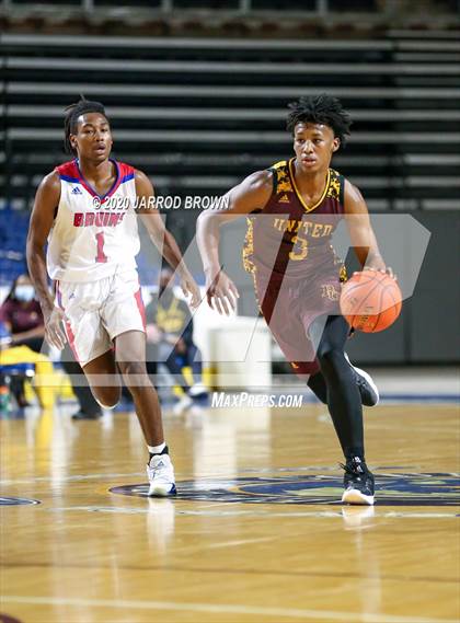 Thumbnail 2 in Beaumont United vs. West Brook photogallery.