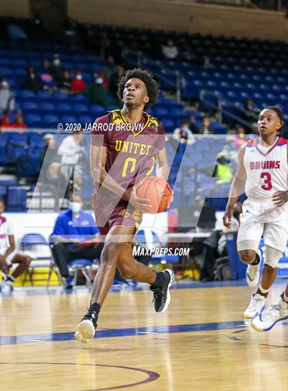 Thumbnail 3 in Beaumont United vs. West Brook photogallery.