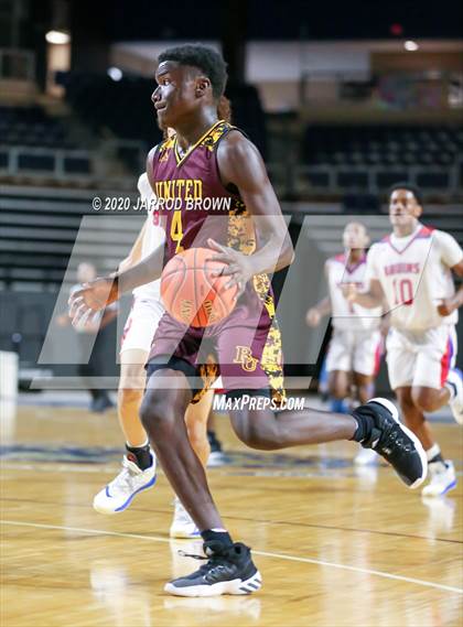 Thumbnail 3 in Beaumont United vs. West Brook photogallery.