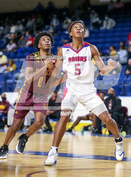 Thumbnail 2 in Beaumont United vs. West Brook photogallery.