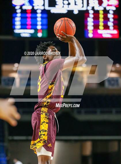 Thumbnail 3 in Beaumont United vs. West Brook photogallery.