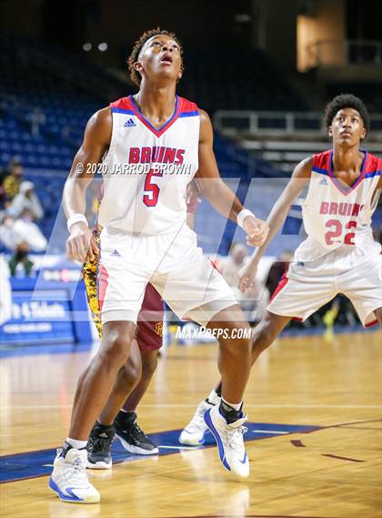 Thumbnail 3 in Beaumont United vs. West Brook photogallery.