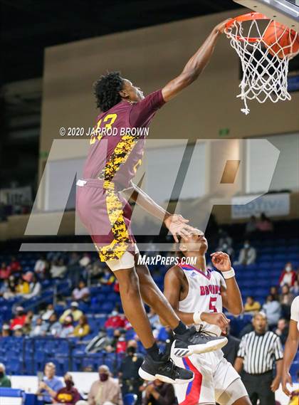 Thumbnail 3 in Beaumont United vs. West Brook photogallery.