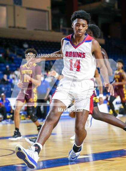 Thumbnail 1 in Beaumont United vs. West Brook photogallery.