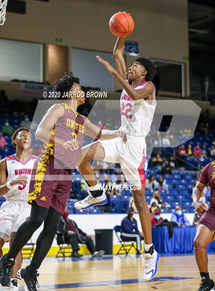 Thumbnail 2 in Beaumont United vs. West Brook photogallery.