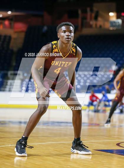 Thumbnail 1 in Beaumont United vs. West Brook photogallery.