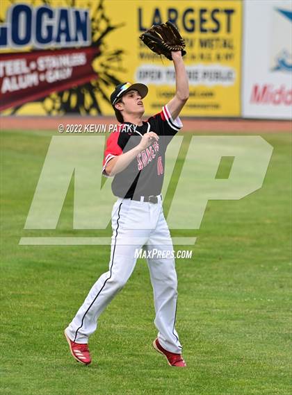 Thumbnail 2 in Somers vs. St. Paul Catholic (CIAC Class S Final) photogallery.