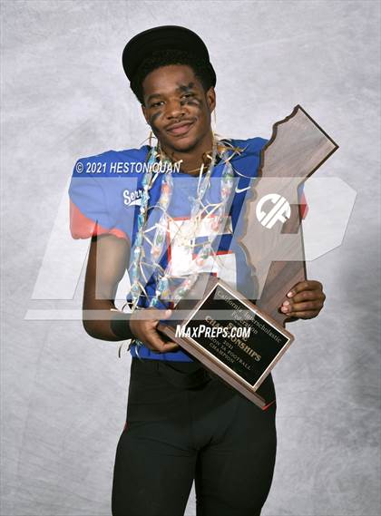 Thumbnail 2 in Serra (CIF State D1-A Awards) photogallery.