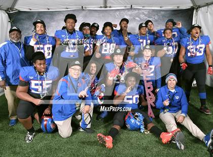 Thumbnail 2 in Serra (CIF State D1-A Awards) photogallery.