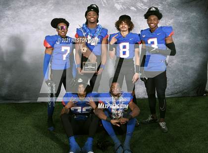 Thumbnail 3 in Serra (CIF State D1-A Awards) photogallery.