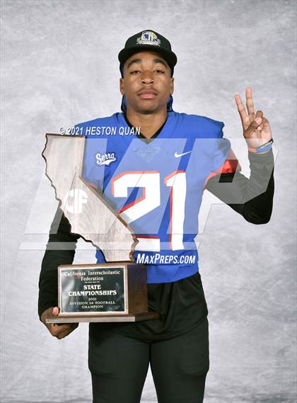 Thumbnail 2 in Serra (CIF State D1-A Awards) photogallery.