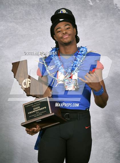Thumbnail 2 in Serra (CIF State D1-A Awards) photogallery.