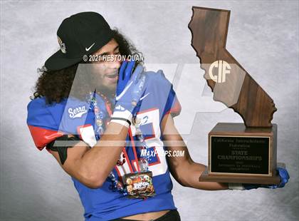 Thumbnail 3 in Serra (CIF State D1-A Awards) photogallery.